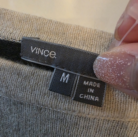 Vince Cashmere Knit Two Toned Gray Blue Sweater Medium - Picture 4 of 7